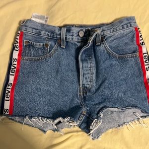 Levi shorts